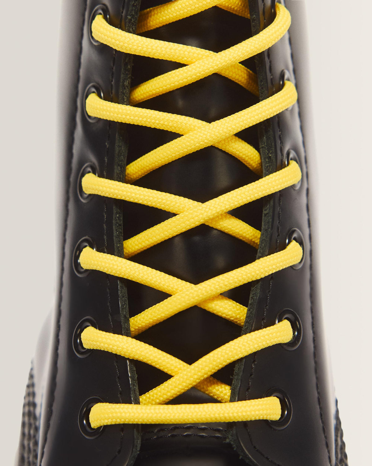 DR.MARTENS Accessoires 140cm Yellow Round Lace 8-10i - Ea gelb | Bildmaterial bereitgestellt von SHOES.PLEASE.