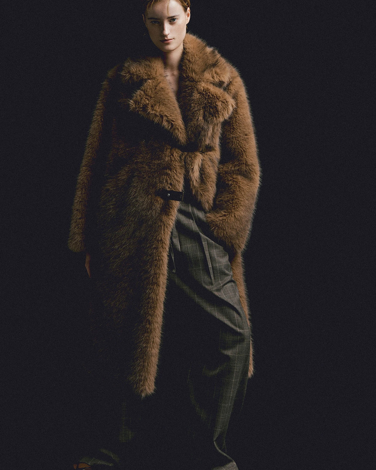 Bee Toggle Long Hair Overcoat wildbrown | Bildmaterial bereitgestellt von SHOES.PLEASE.