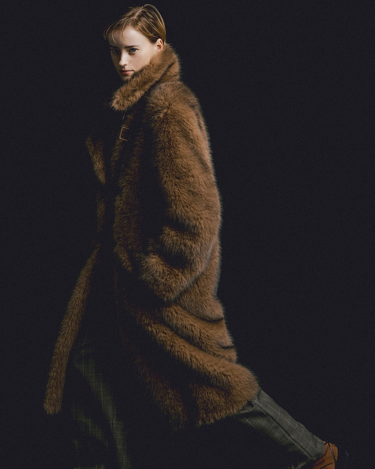 Bee Toggle Long Hair Overcoat wildbrown | Bildmaterial bereitgestellt von SHOES.PLEASE.