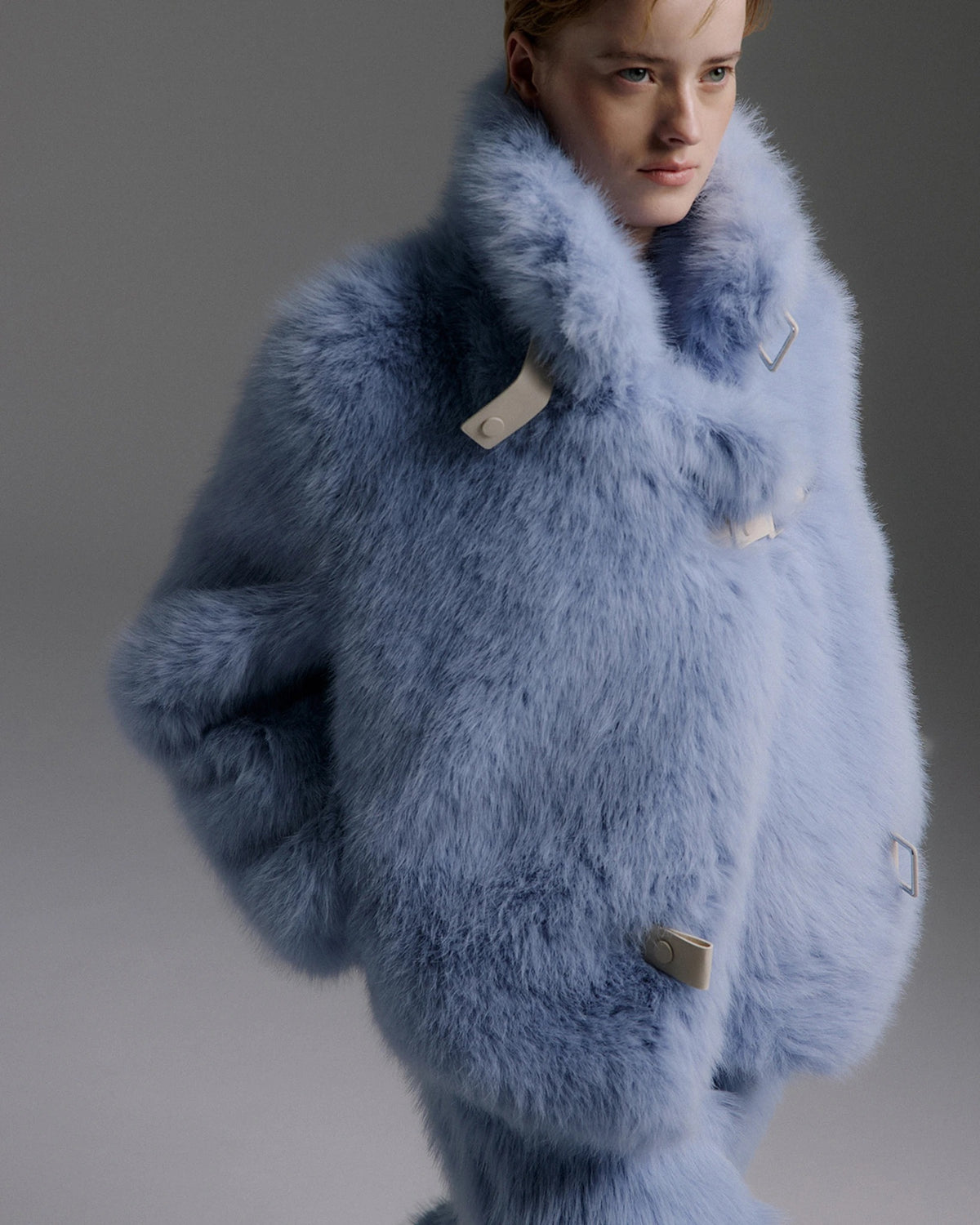Roy Toggle Long Hair Jacket ice blue | Bildmaterial bereitgestellt von SHOES.PLEASE.