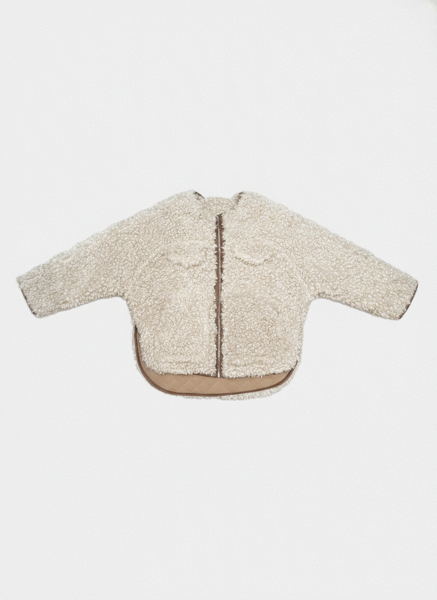 Moe Reversible Sherpa Jacket ivory | Bildmaterial bereitgestellt von SHOES.PLEASE.