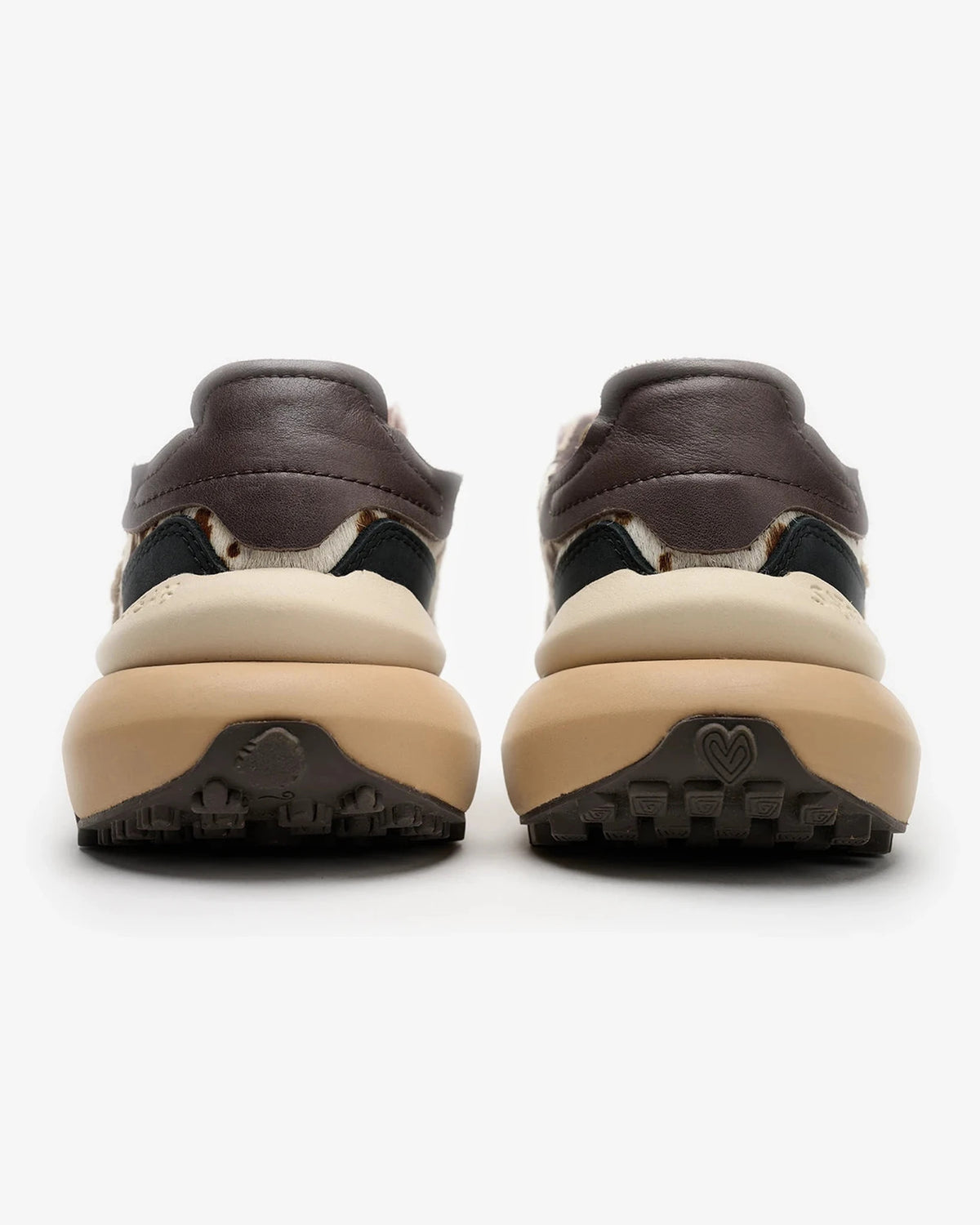 CHACRONA METTA PREM horse pippi | Bildmaterial bereitgestellt von SHOES.PLEASE.