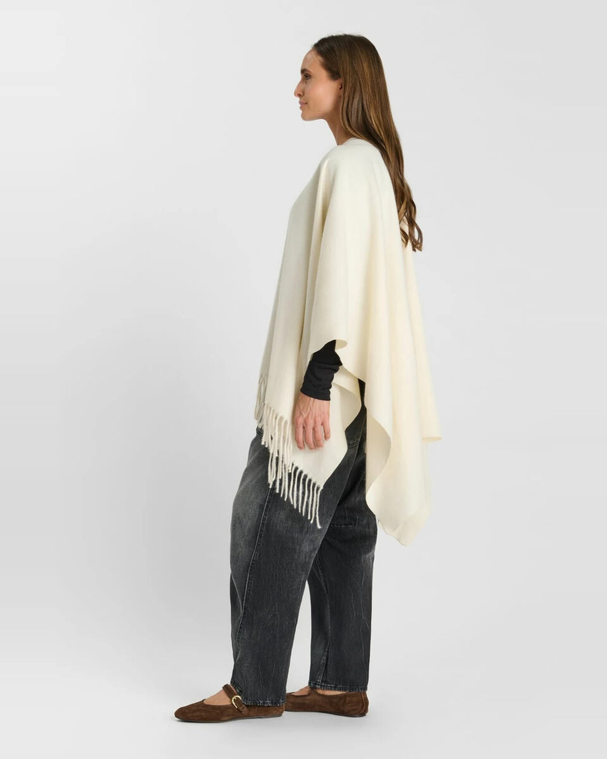 Eter Poncho ivory | Bildmaterial bereitgestellt von SHOES.PLEASE.