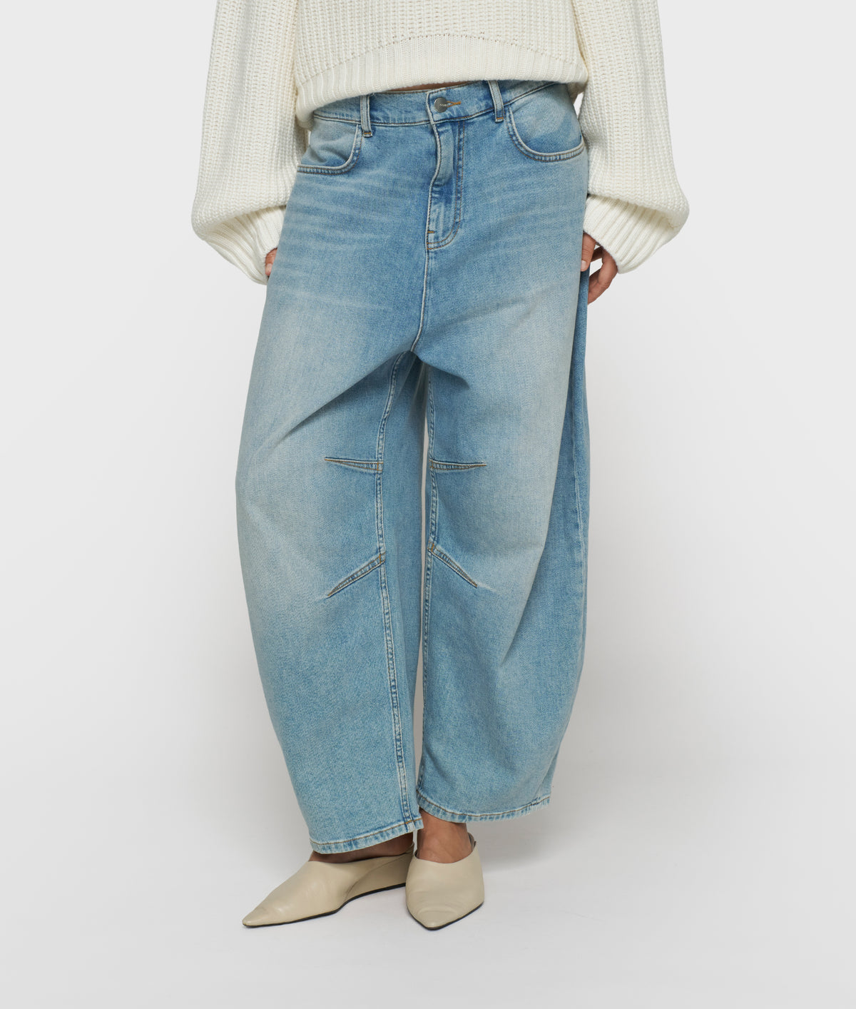 10DAYS Jeans Damen wide tapered blau | Bildmaterial bereitgestellt von SHOES.PLEASE.