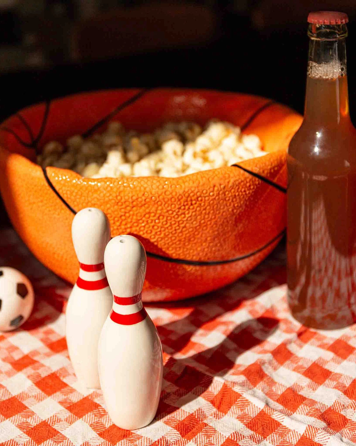 DONKEY Schüssel Icons of Sport Basketball orange | Bildmaterial bereitgestellt von SHOES.PLEASE.