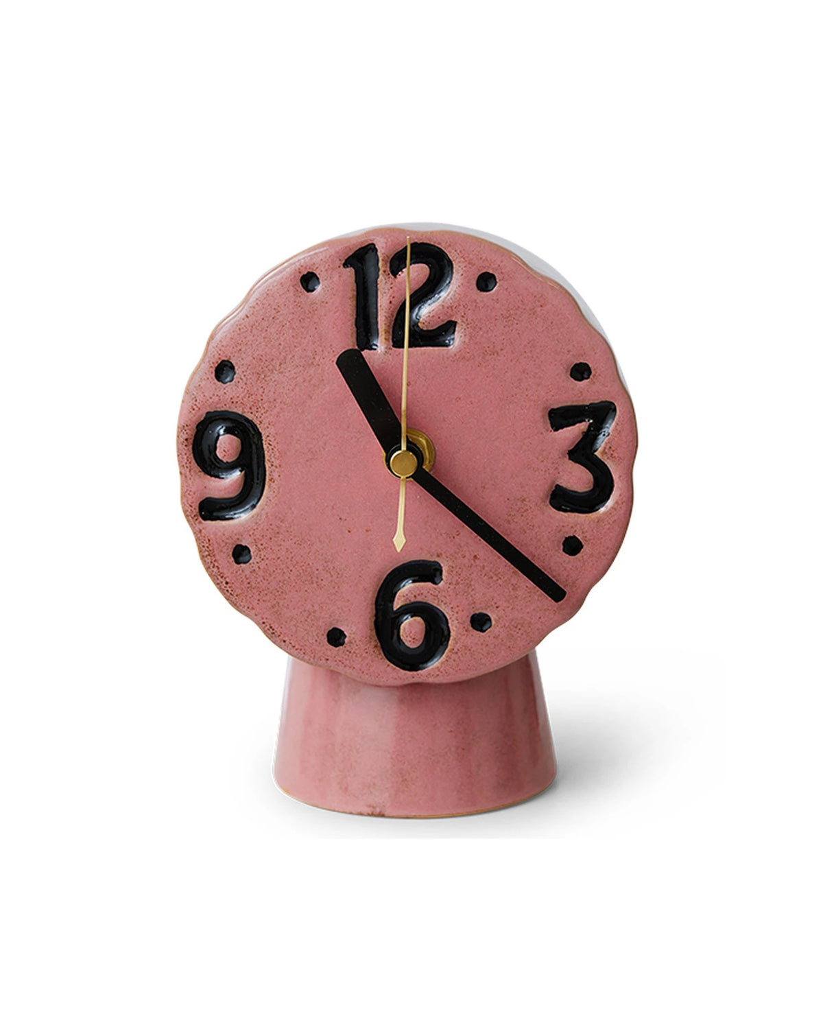 Retro ceramic clock pink | Bildmaterial bereitgestellt von SHOES.PLEASE.