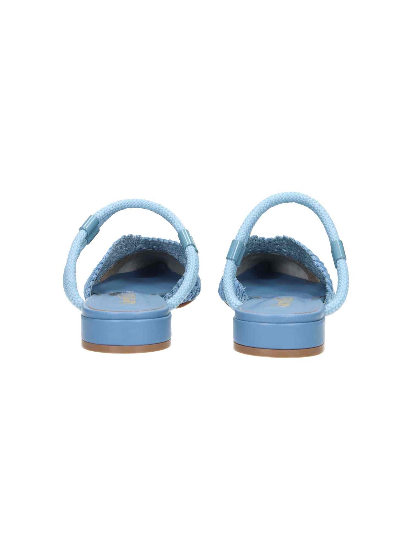 372033 Crochet azul oceano | Bildmaterial bereitgestellt von SHOES.PLEASE.