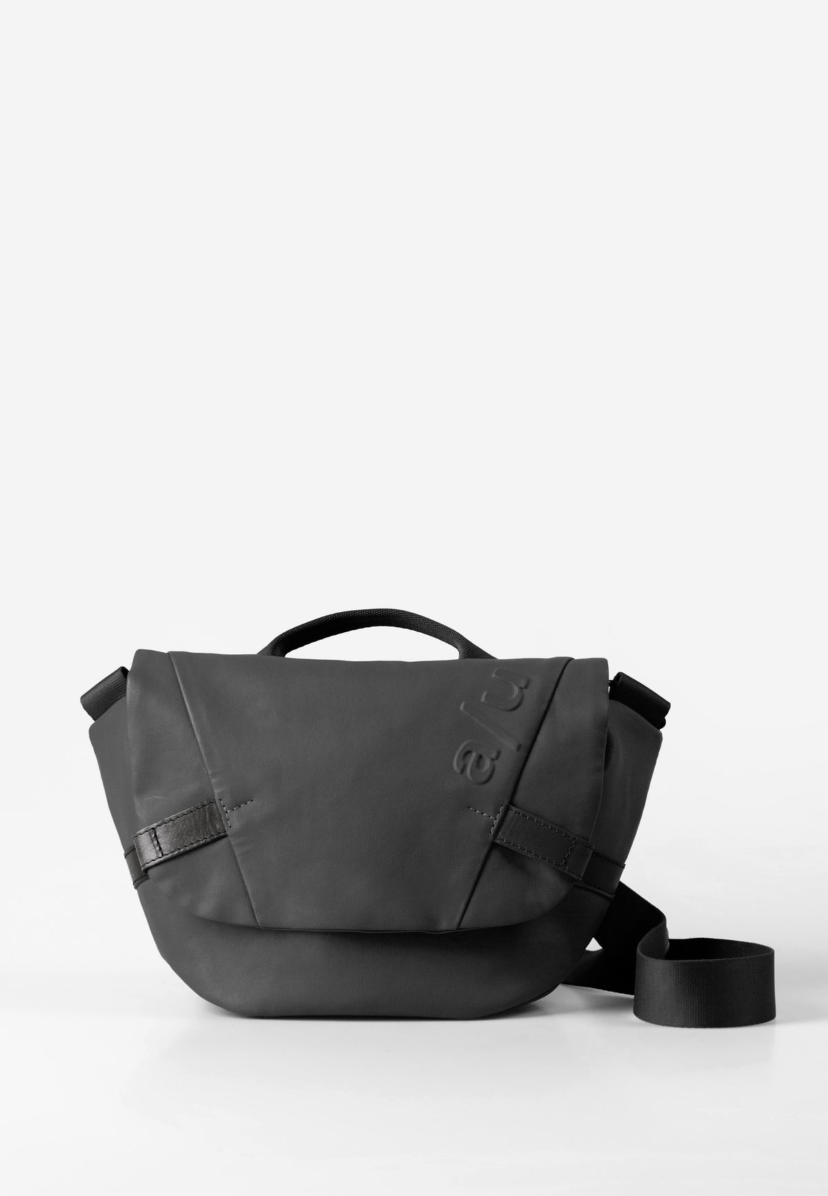 Kazo Japan volcanic ash | Bildmaterial bereitgestellt von SHOES.PLEASE.