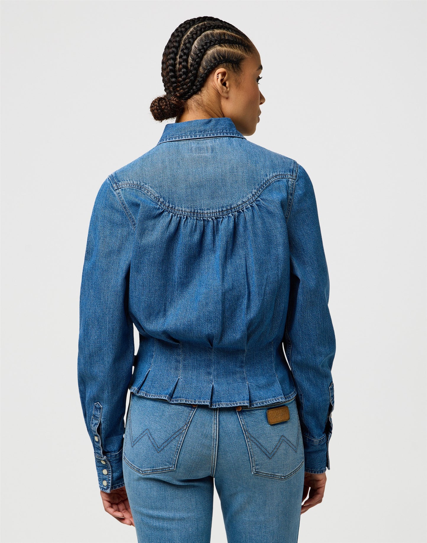 FEMME PEPLUM SHIRT light hand | Bildmaterial bereitgestellt von SHOES.PLEASE.