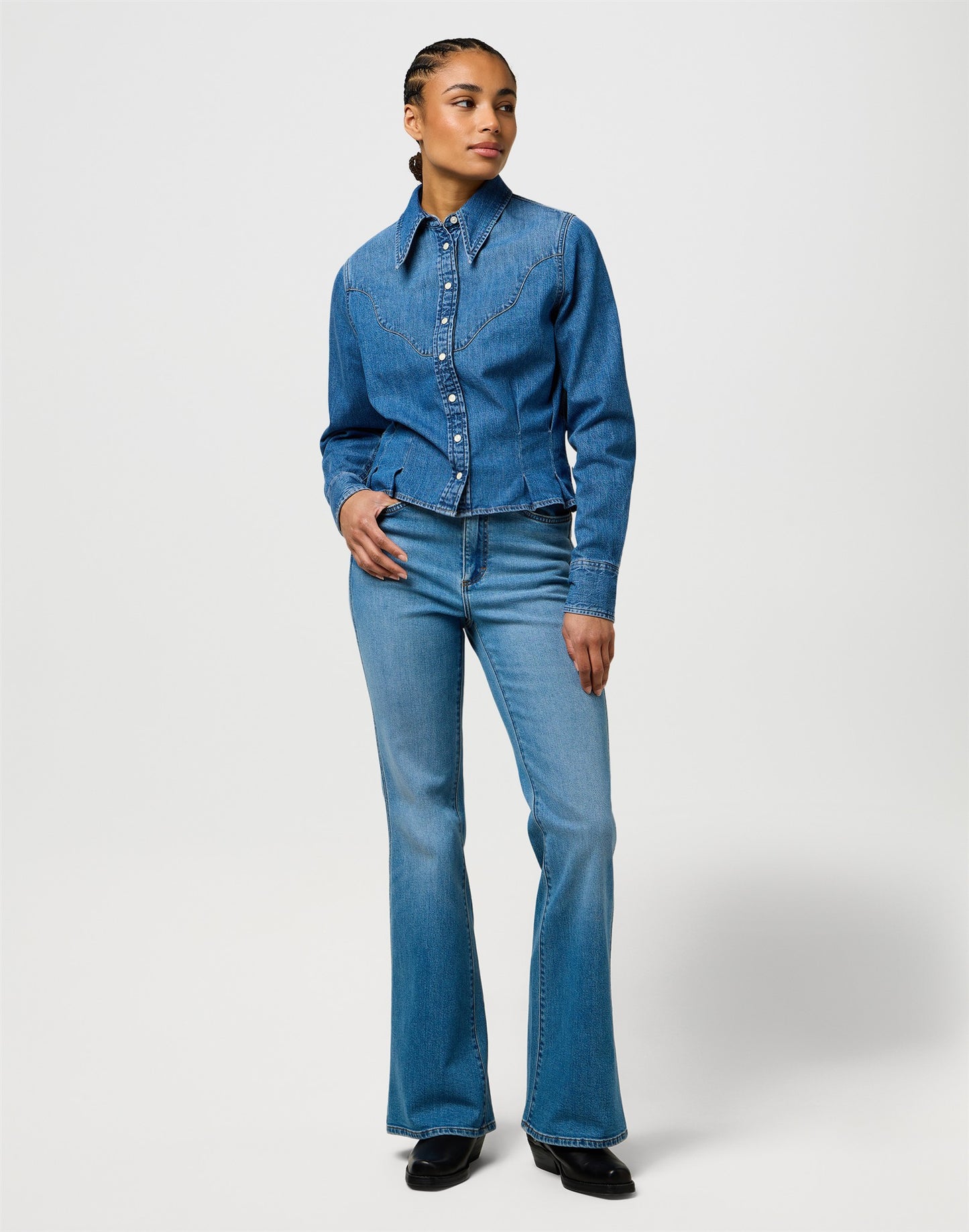 FEMME PEPLUM SHIRT light hand | Bildmaterial bereitgestellt von SHOES.PLEASE.