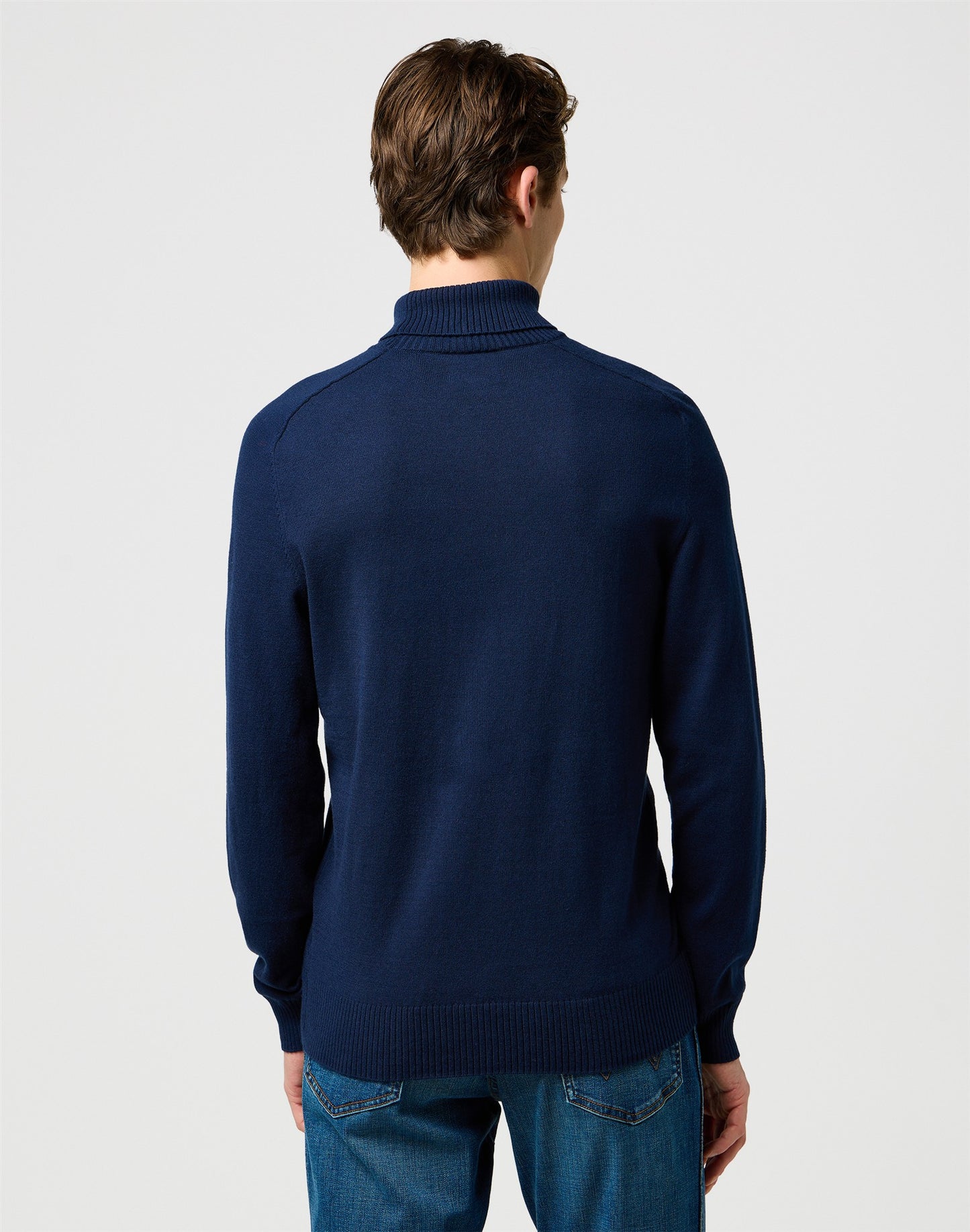 TURTLENECK navy | Bildmaterial bereitgestellt von SHOES.PLEASE.