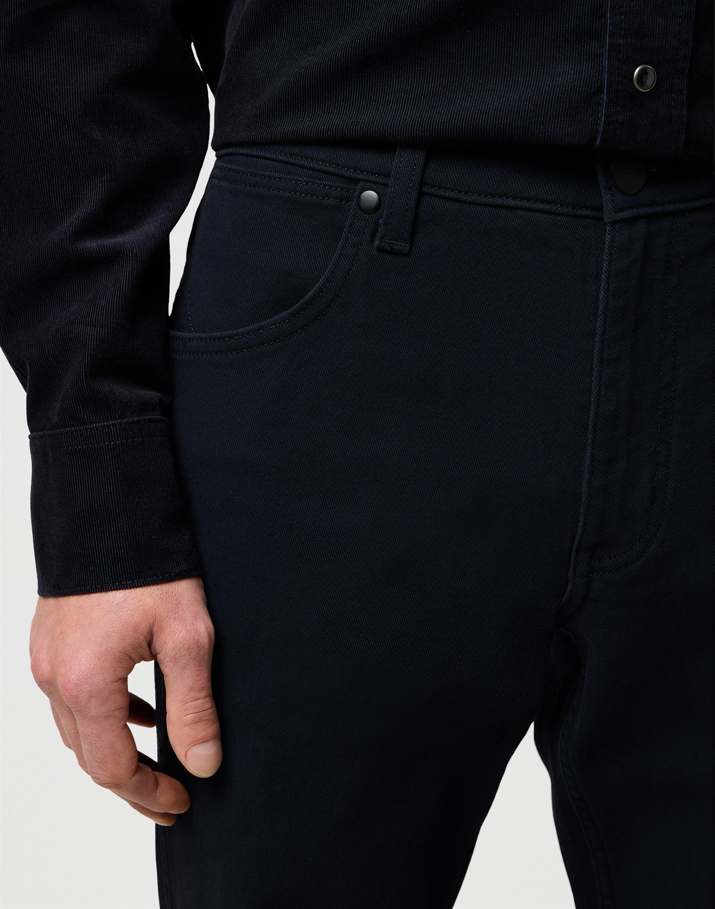 GREENSBORO cold steel | Bildmaterial bereitgestellt von SHOES.PLEASE.