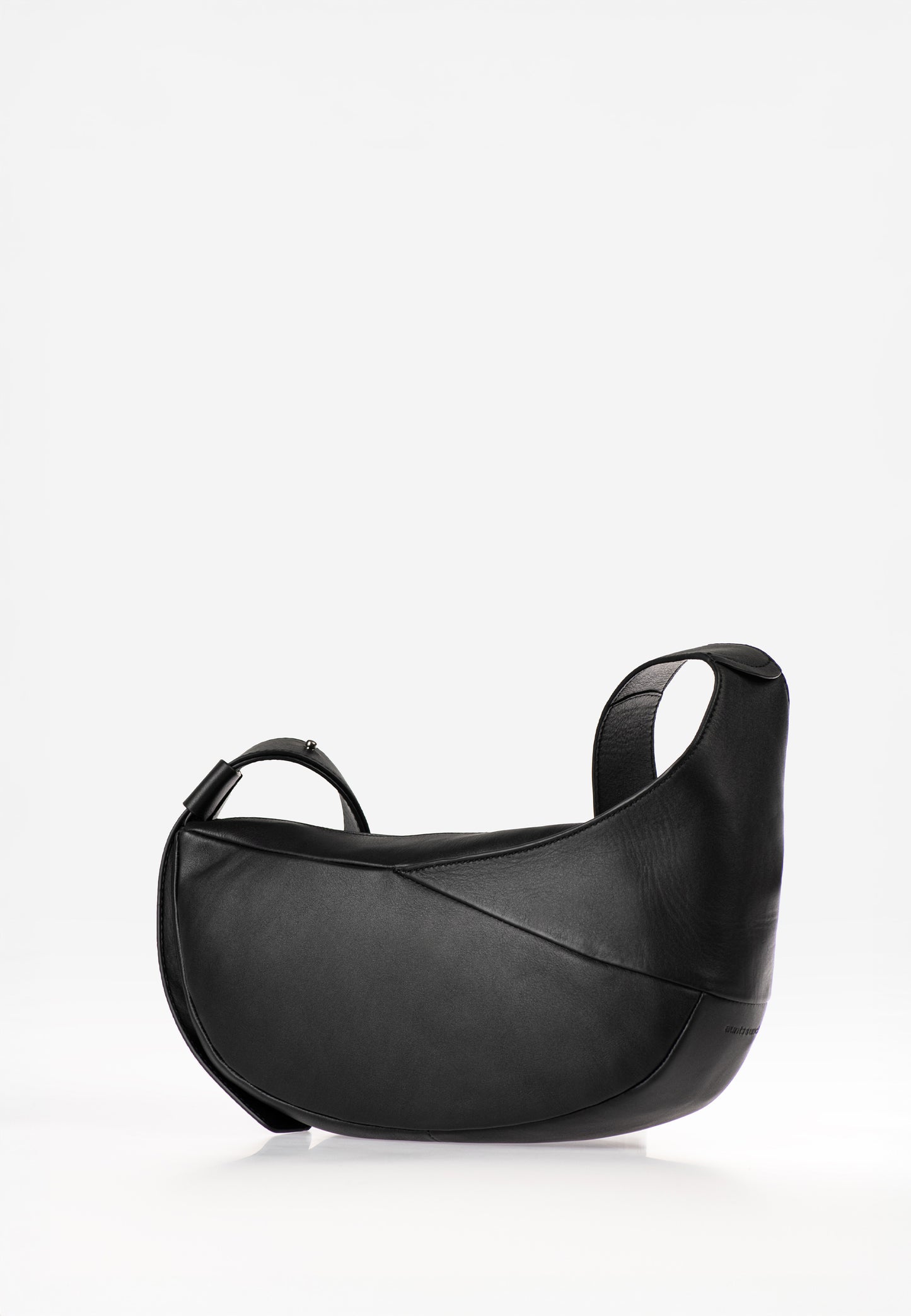Bee Balm Jamie's Orchard jet black | Bildmaterial bereitgestellt von SHOES.PLEASE.