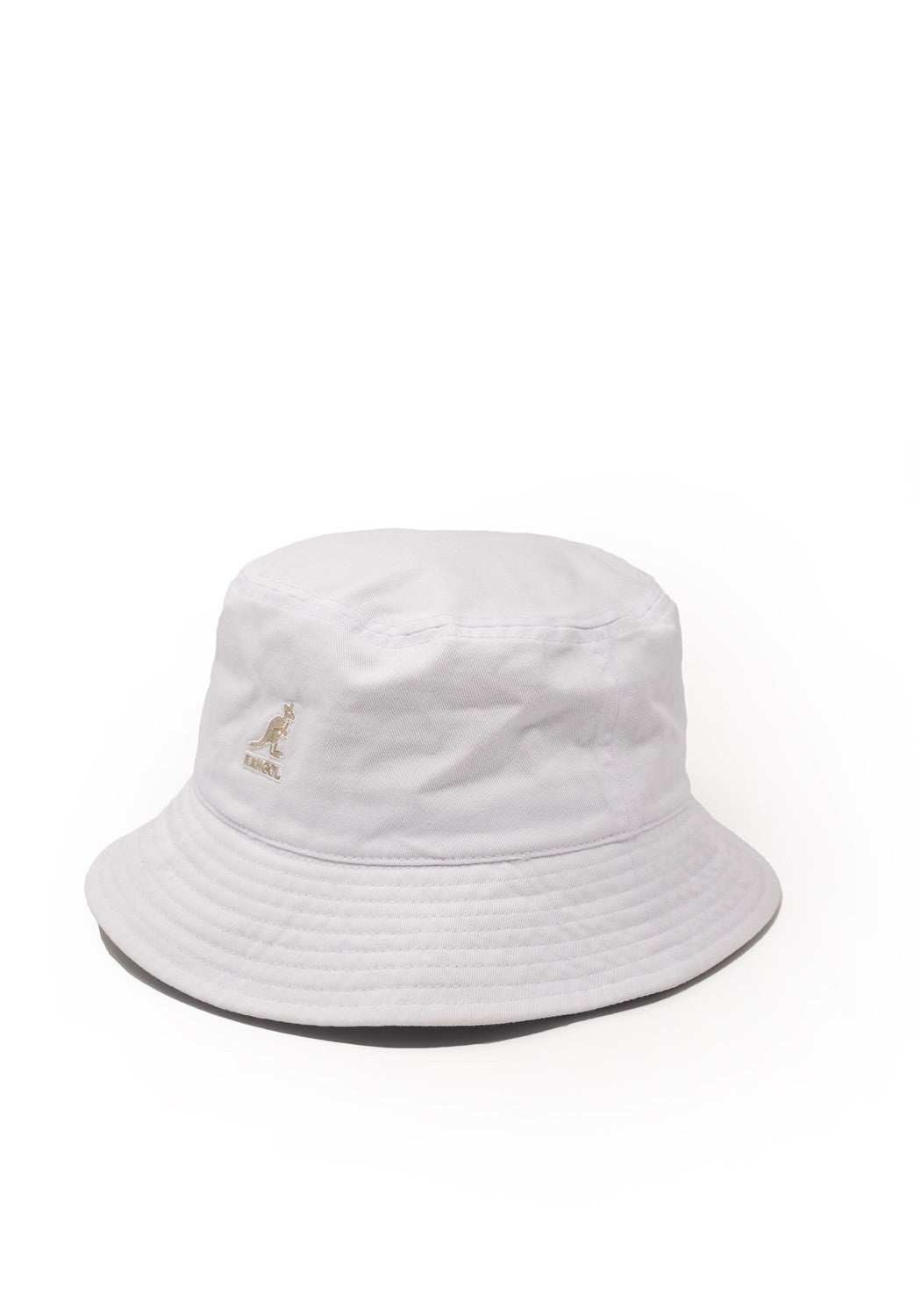 Washed Bucket white | Bildmaterial bereitgestellt von SHOES.PLEASE.