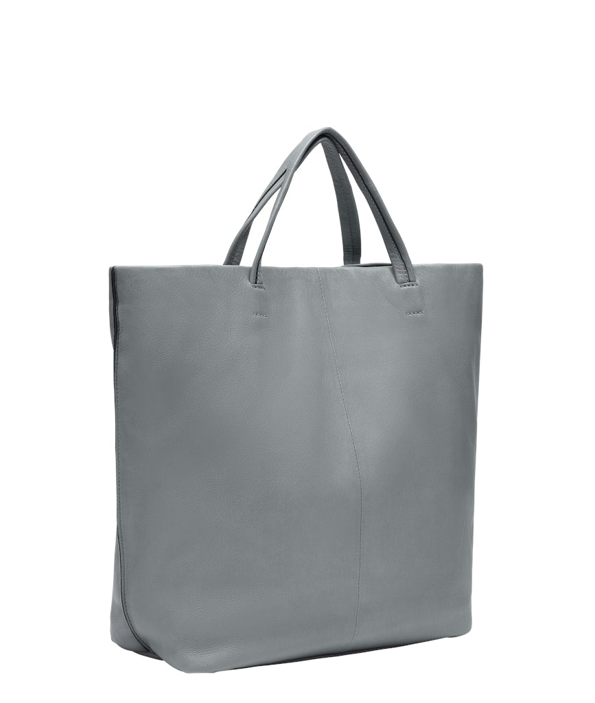 Hera Tote L Sheep Natural grigio | Bildmaterial bereitgestellt von SHOES.PLEASE.