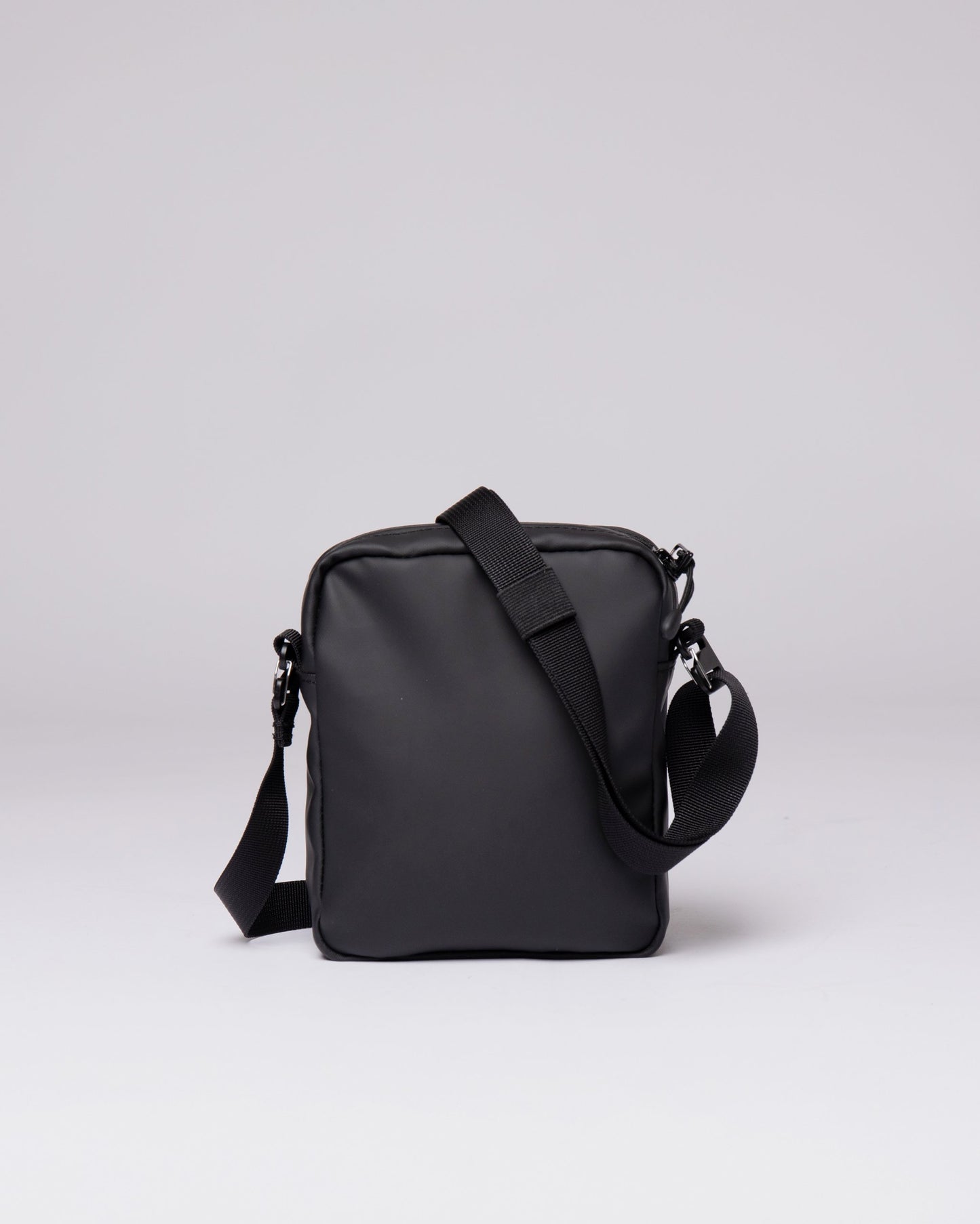 STREAM Shoulder Bag black | Bildmaterial bereitgestellt von SHOES.PLEASE.