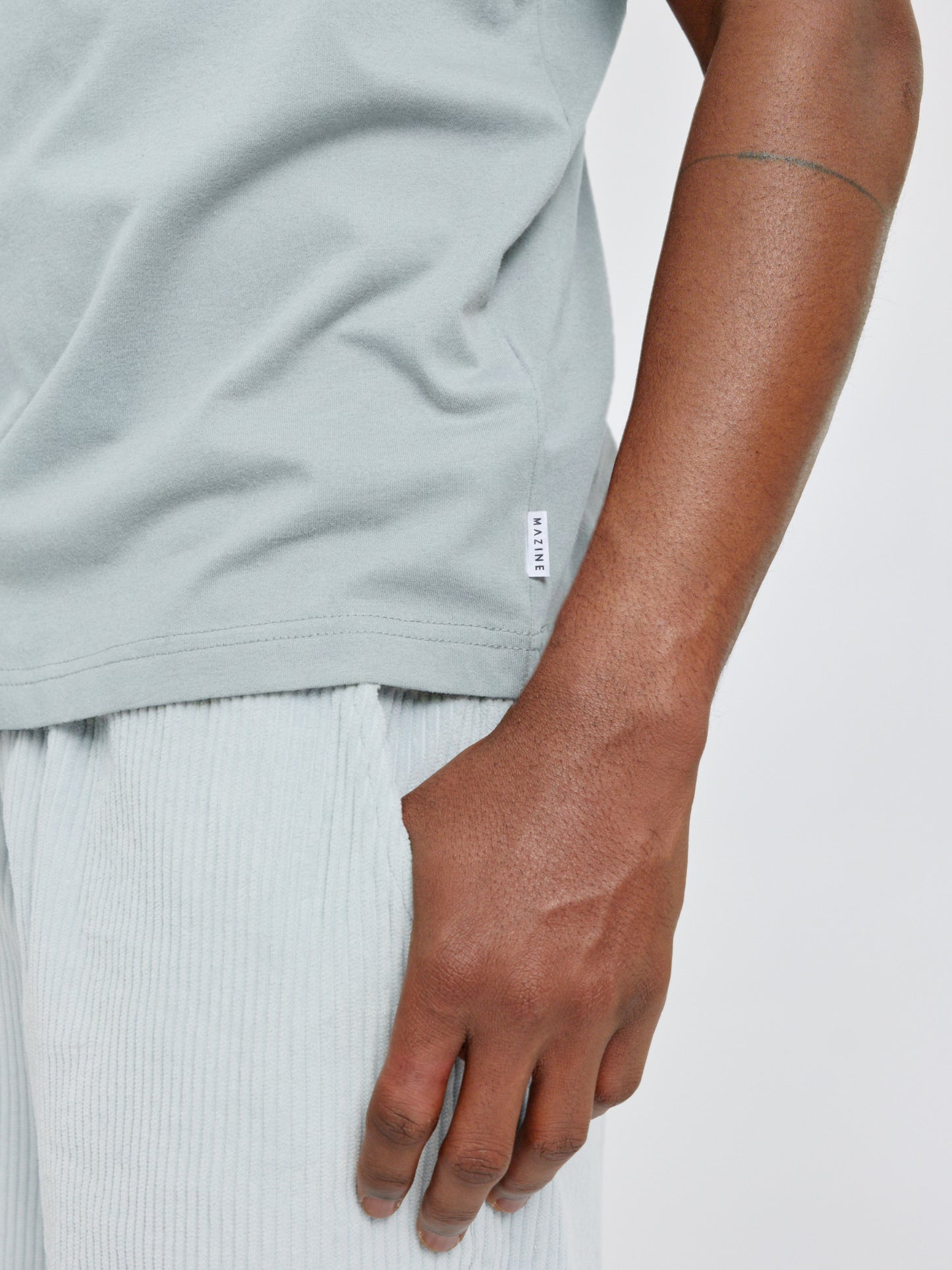 Chest Pocket T-Shirt ice blue | Bildmaterial bereitgestellt von SHOES.PLEASE.