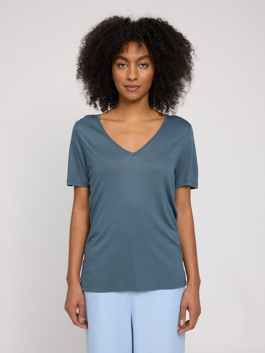 Ecovero Viscose V-Neck T-Shirt steel blue