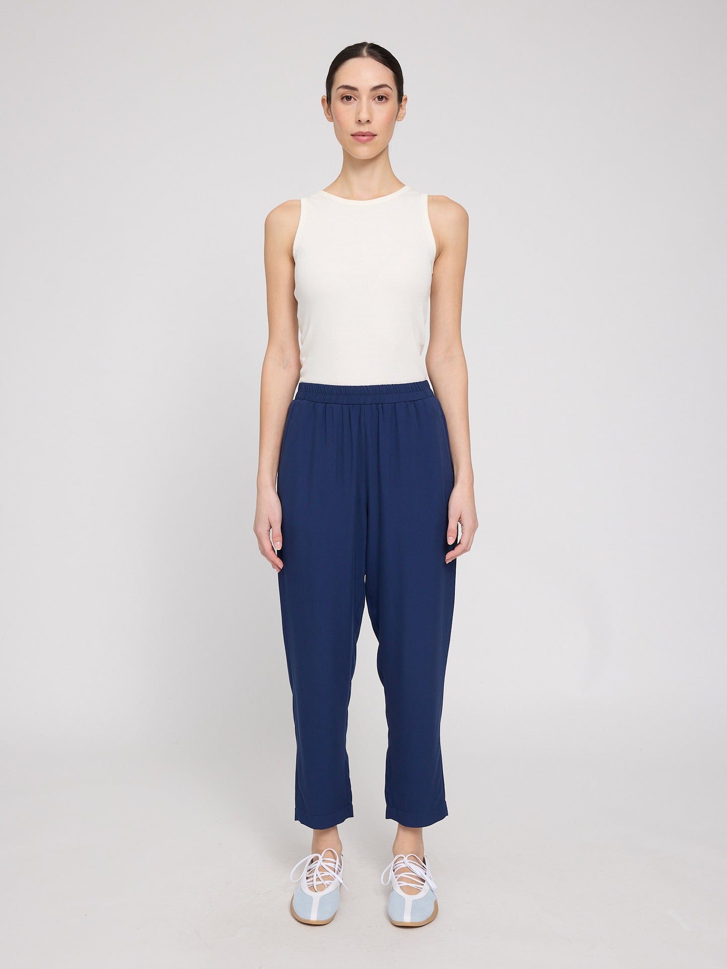 Straight Leg Viscose Pants indigo | Bildmaterial bereitgestellt von SHOES.PLEASE.