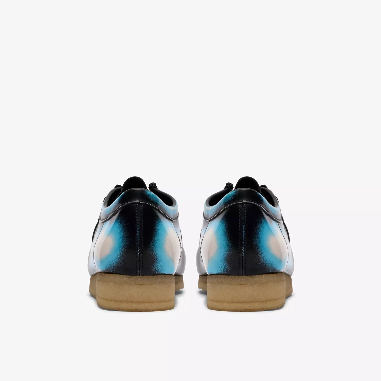 Mens Wallabee black brush off | Bildmaterial bereitgestellt von SHOES.PLEASE.