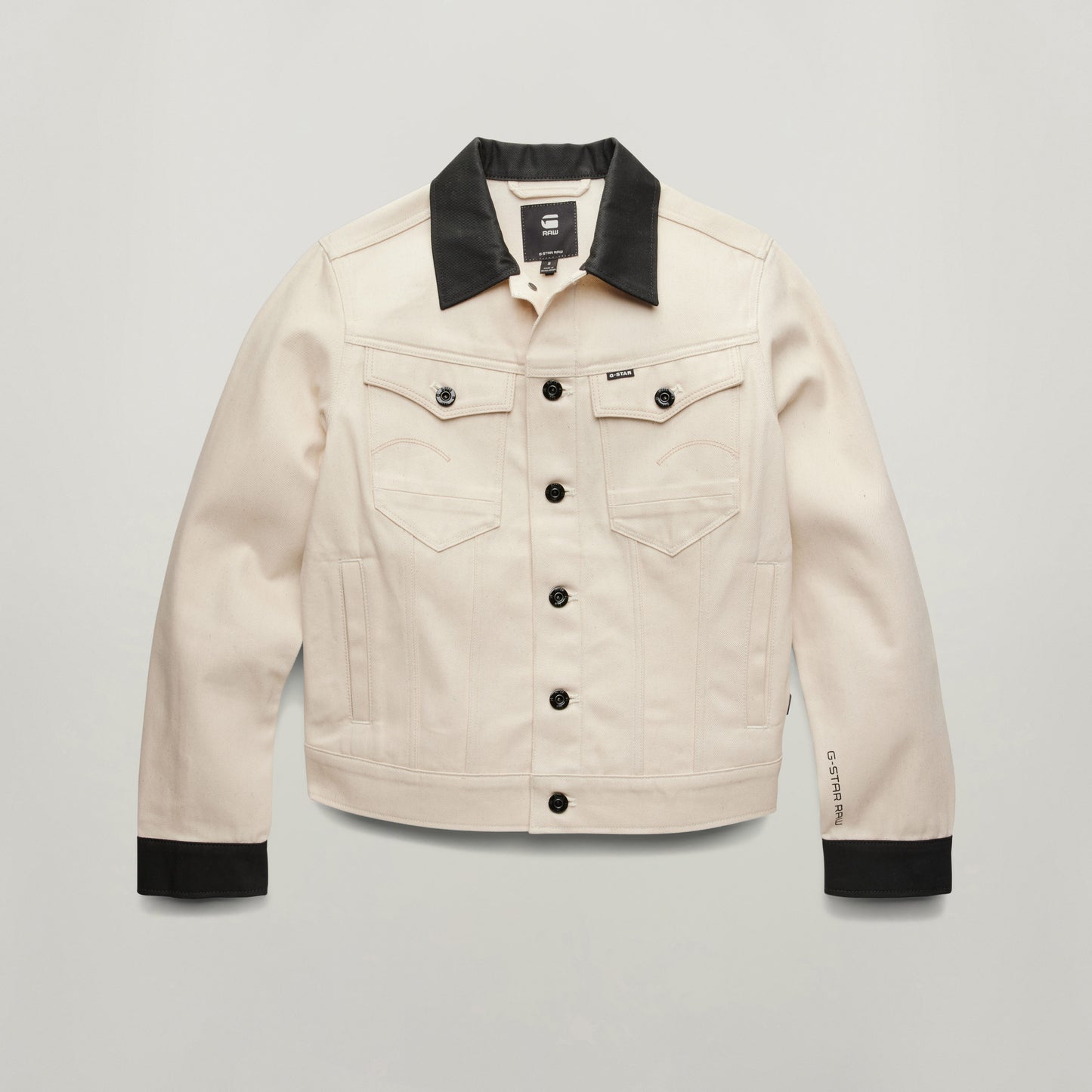 Arc 3D Jacket PM ecru | Bildmaterial bereitgestellt von SHOES.PLEASE.