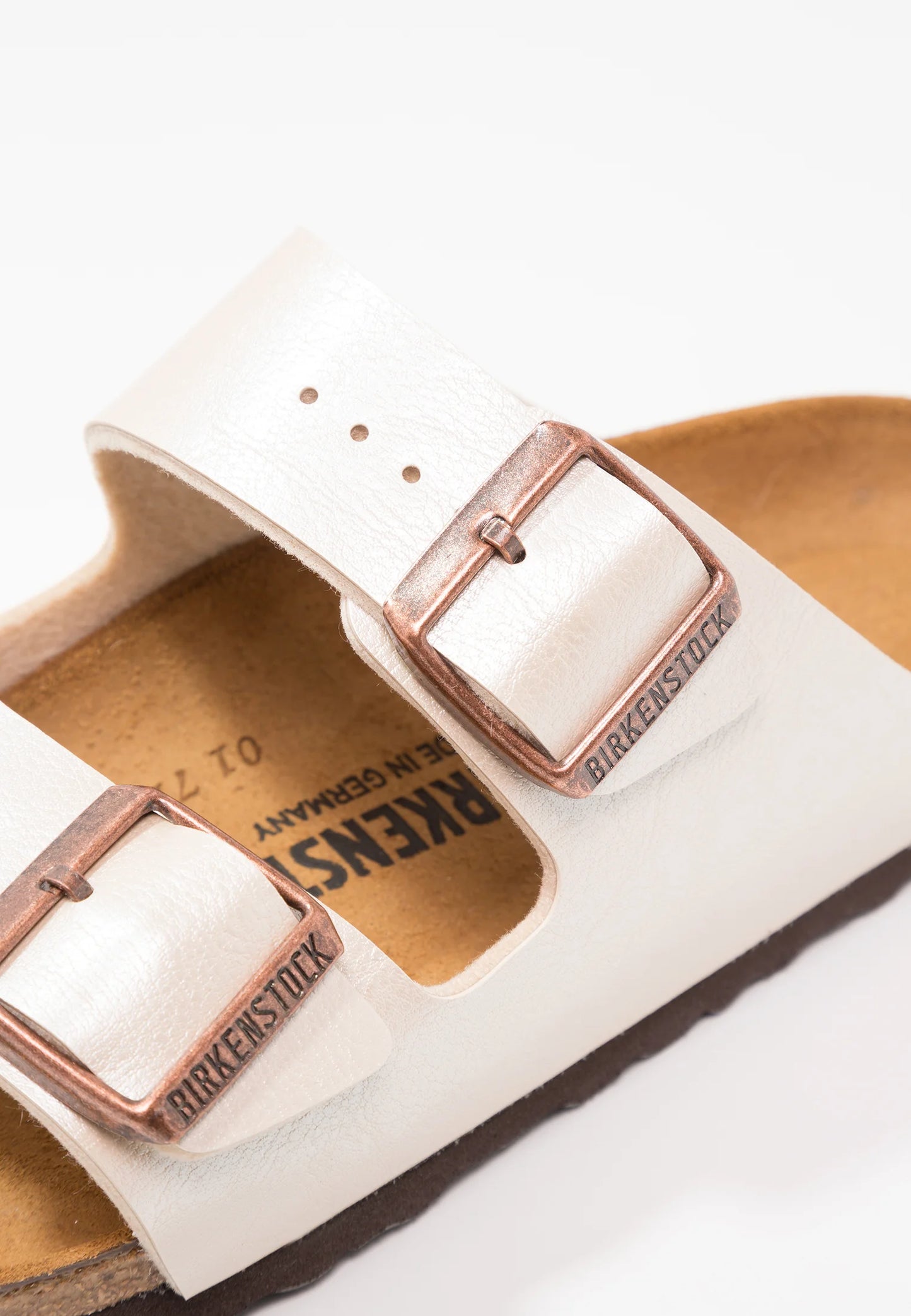 Arizona Birko-Flor Women Narrow graceful pearl white | Bildmaterial bereitgestellt von SHOES.PLEASE.