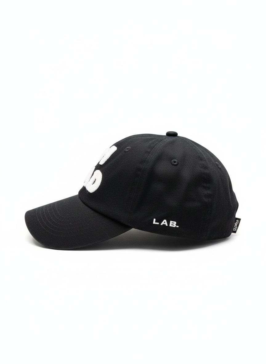 #1 - DAD CAP black | Bildmaterial bereitgestellt von SHOES.PLEASE.
