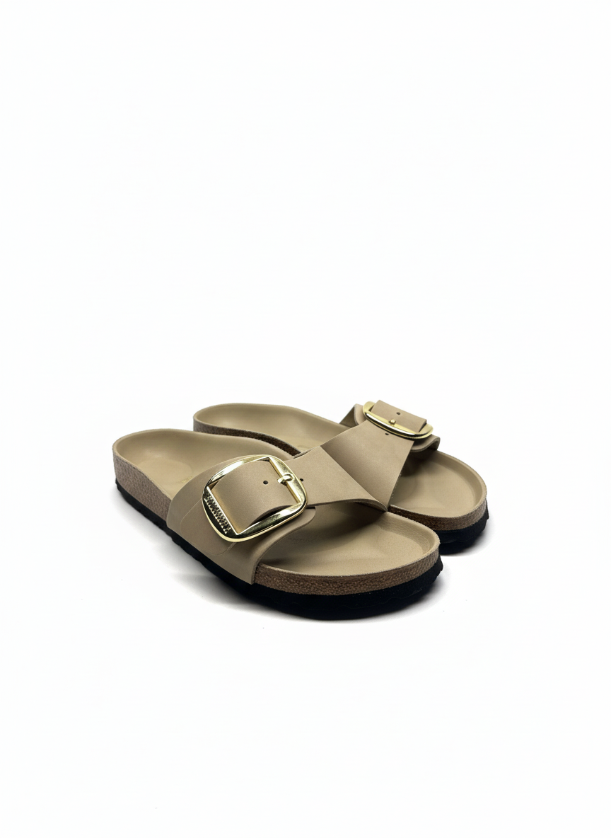 Madrid Big Buckle Oiled Leather Women Narrow tabacco brown | Bildmaterial bereitgestellt von SHOES.PLEASE.