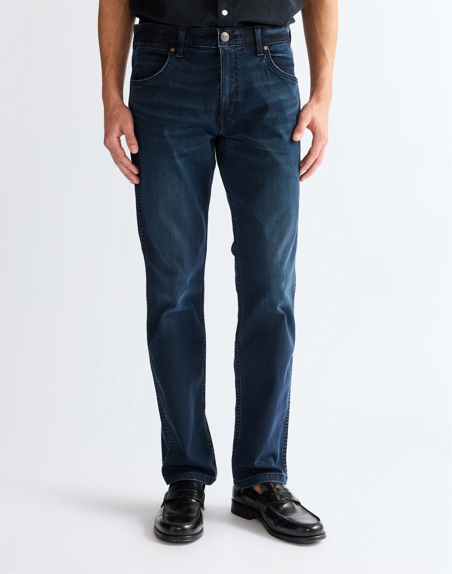 GREENSBORO WILD_HORSE denim black | Bildmaterial bereitgestellt von SHOES.PLEASE.