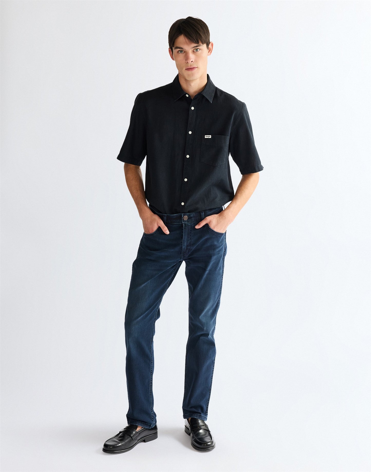 GREENSBORO WILD_HORSE denim black | Bildmaterial bereitgestellt von SHOES.PLEASE.