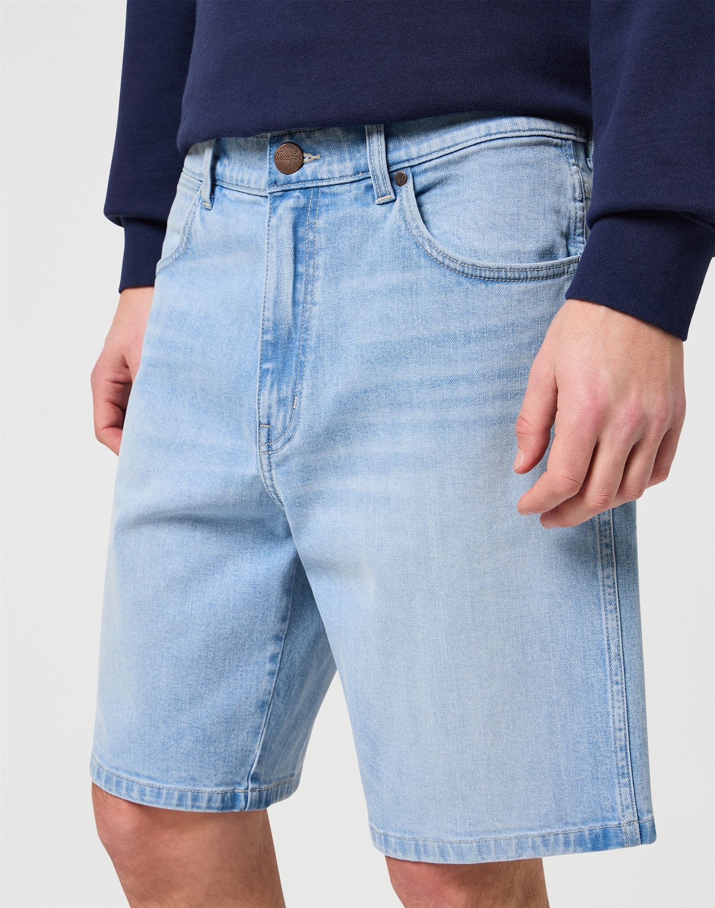 FRONTIER_SHORT WEST_HORIZON denim grey | Bildmaterial bereitgestellt von SHOES.PLEASE.