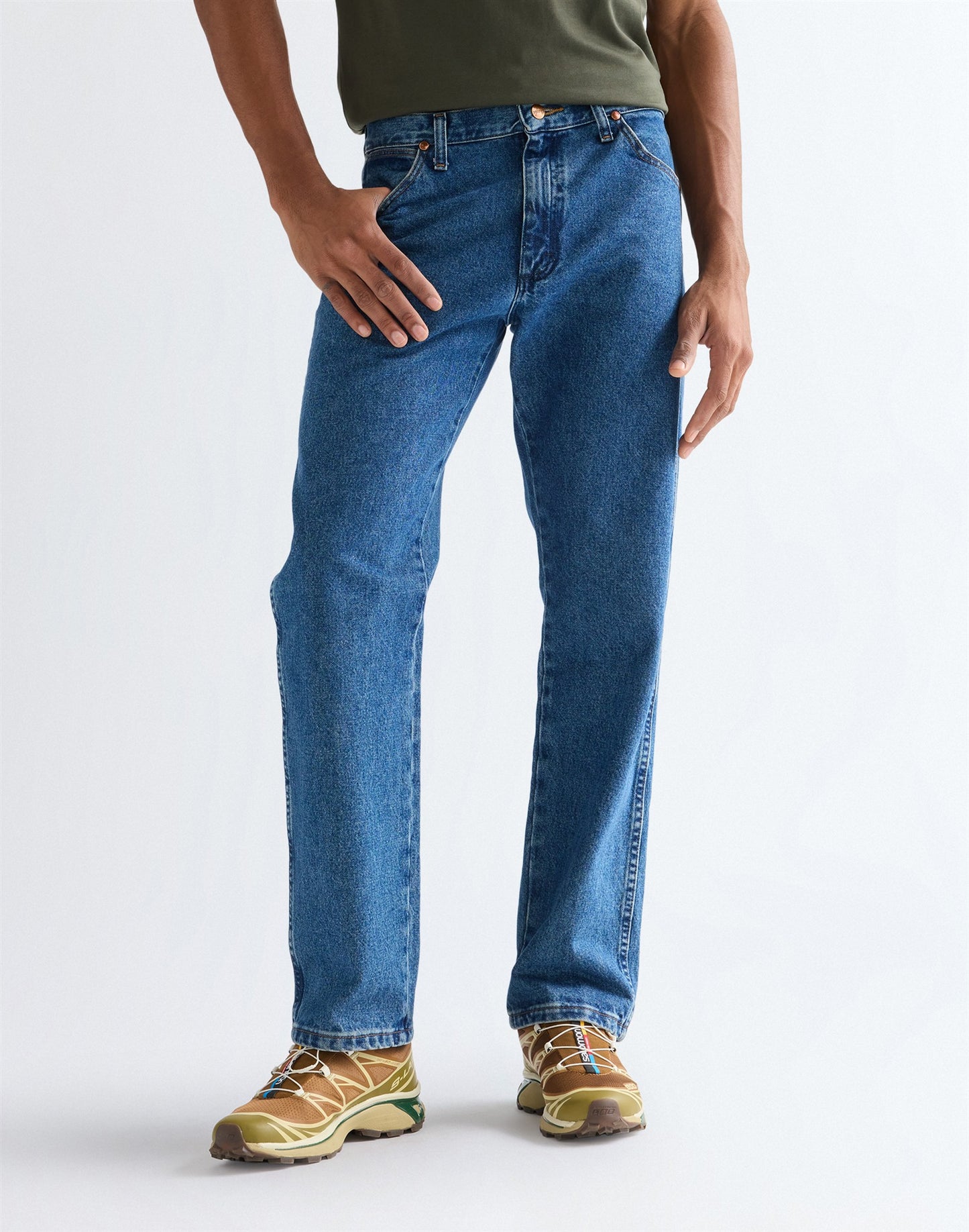 13MWZ STONEWASHED medium denim | Bildmaterial bereitgestellt von SHOES.PLEASE.