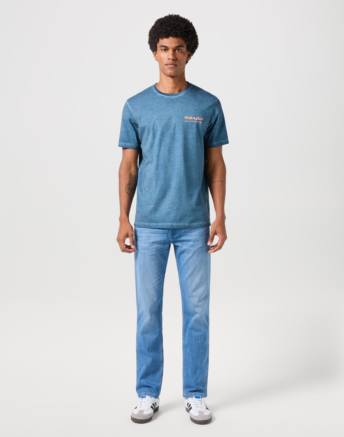 GRAPHIC_TEE DARK_DENIM blue | Bildmaterial bereitgestellt von SHOES.PLEASE.