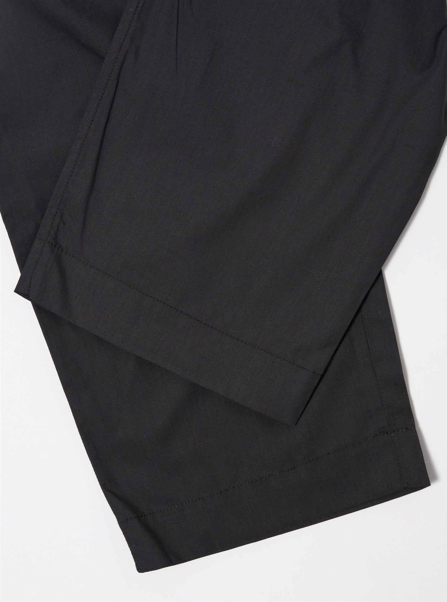 34143 PLEATED TRACK PANT black | Bildmaterial bereitgestellt von SHOES.PLEASE.