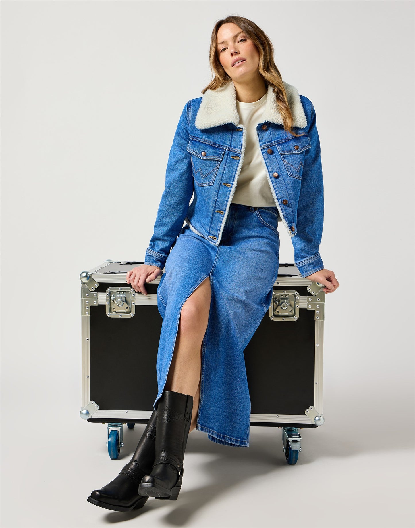 SHERPA_JACKET ONCE_LOVED | Bildmaterial bereitgestellt von SHOES.PLEASE.