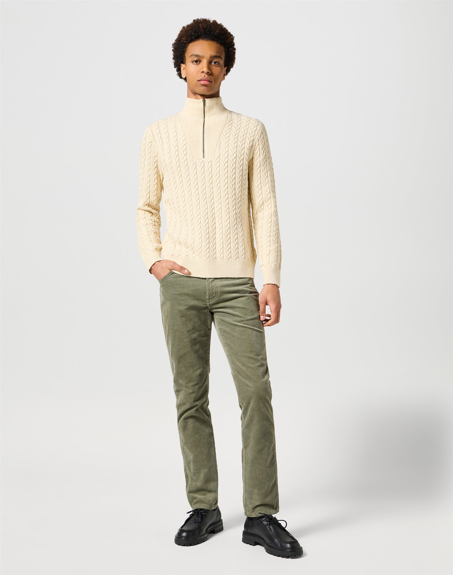 HALF_ZIP_KNIT ECRU off white | Bildmaterial bereitgestellt von SHOES.PLEASE.