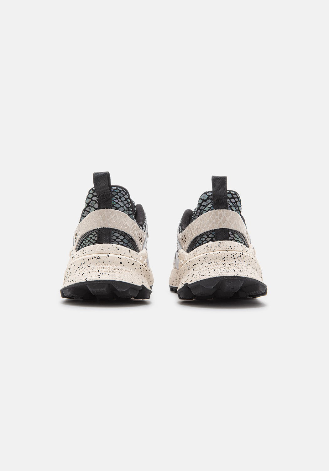 Kotetsu Wmn Printed Calf offwhite/black | Bildmaterial bereitgestellt von SHOES.PLEASE.