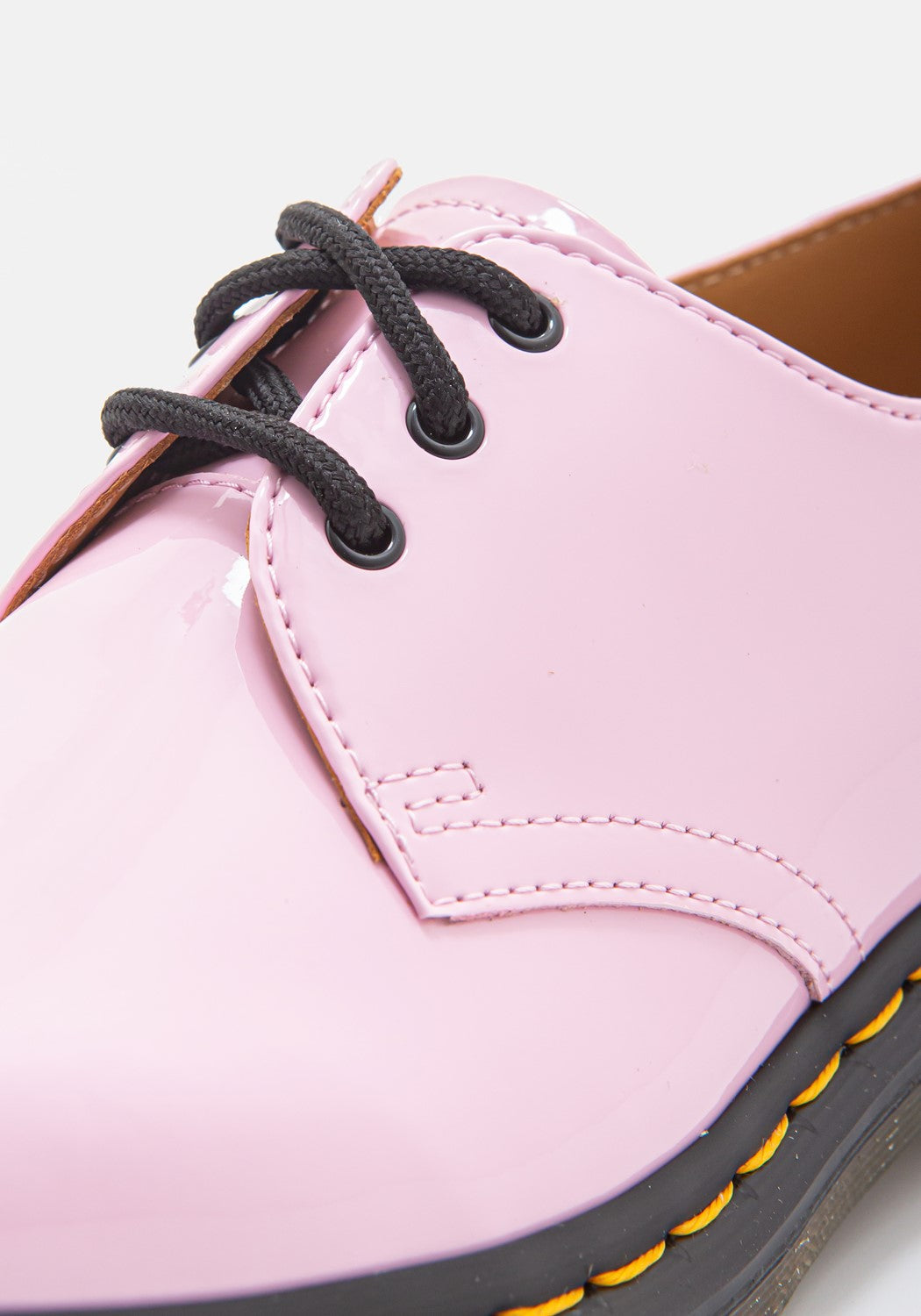 1461 Patent Lamper pale pink | Bildmaterial bereitgestellt von SHOES.PLEASE.