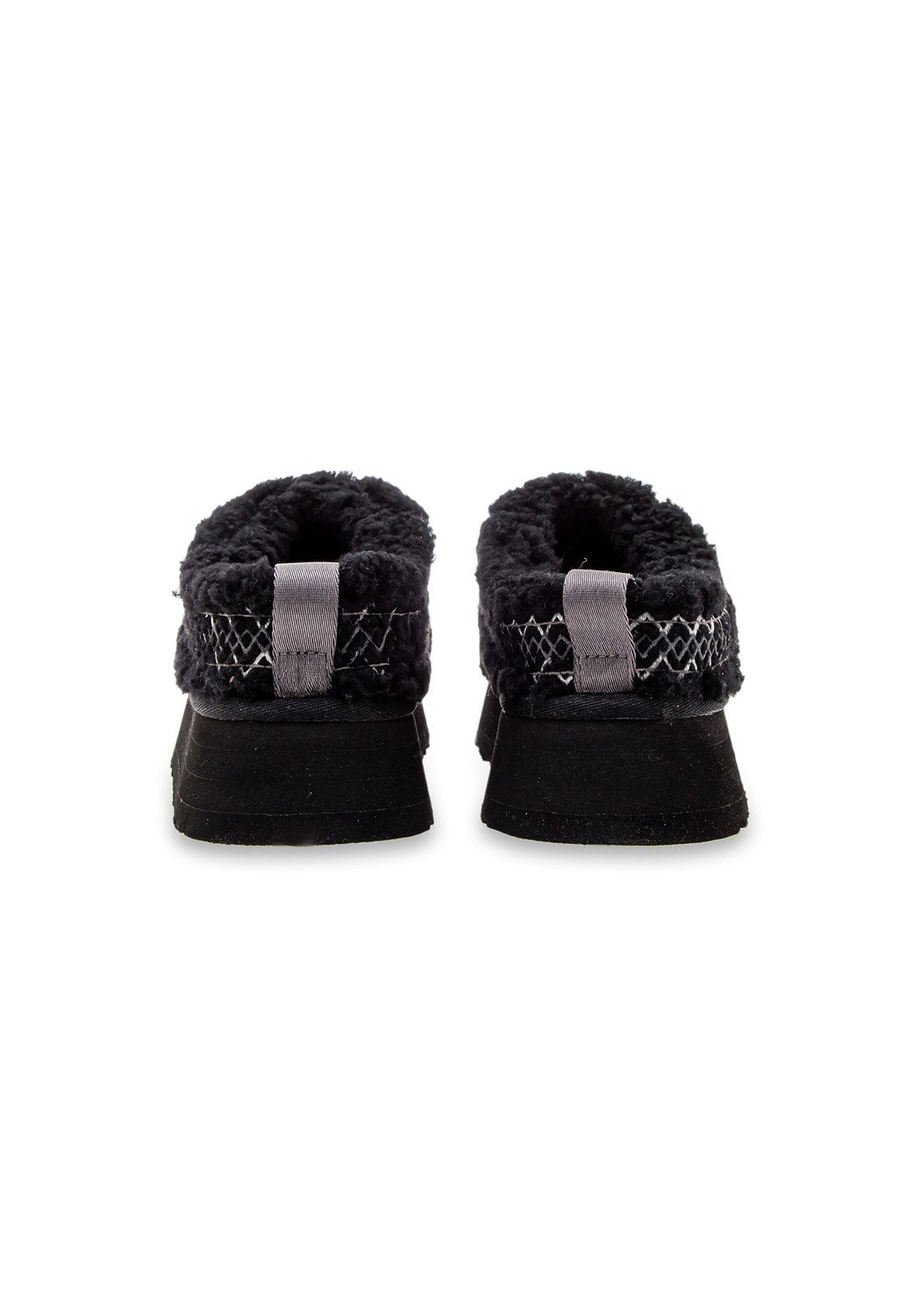 Tazz UGG Braid black | Bildmaterial bereitgestellt von SHOES.PLEASE.