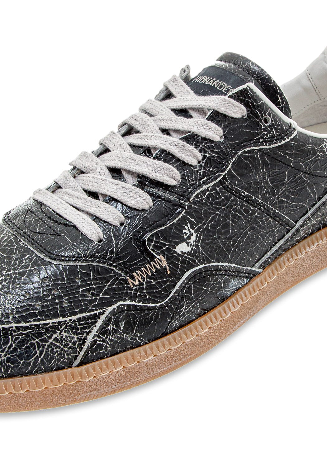 MEGA T M crinkled black/silver | Bildmaterial bereitgestellt von SHOES.PLEASE.