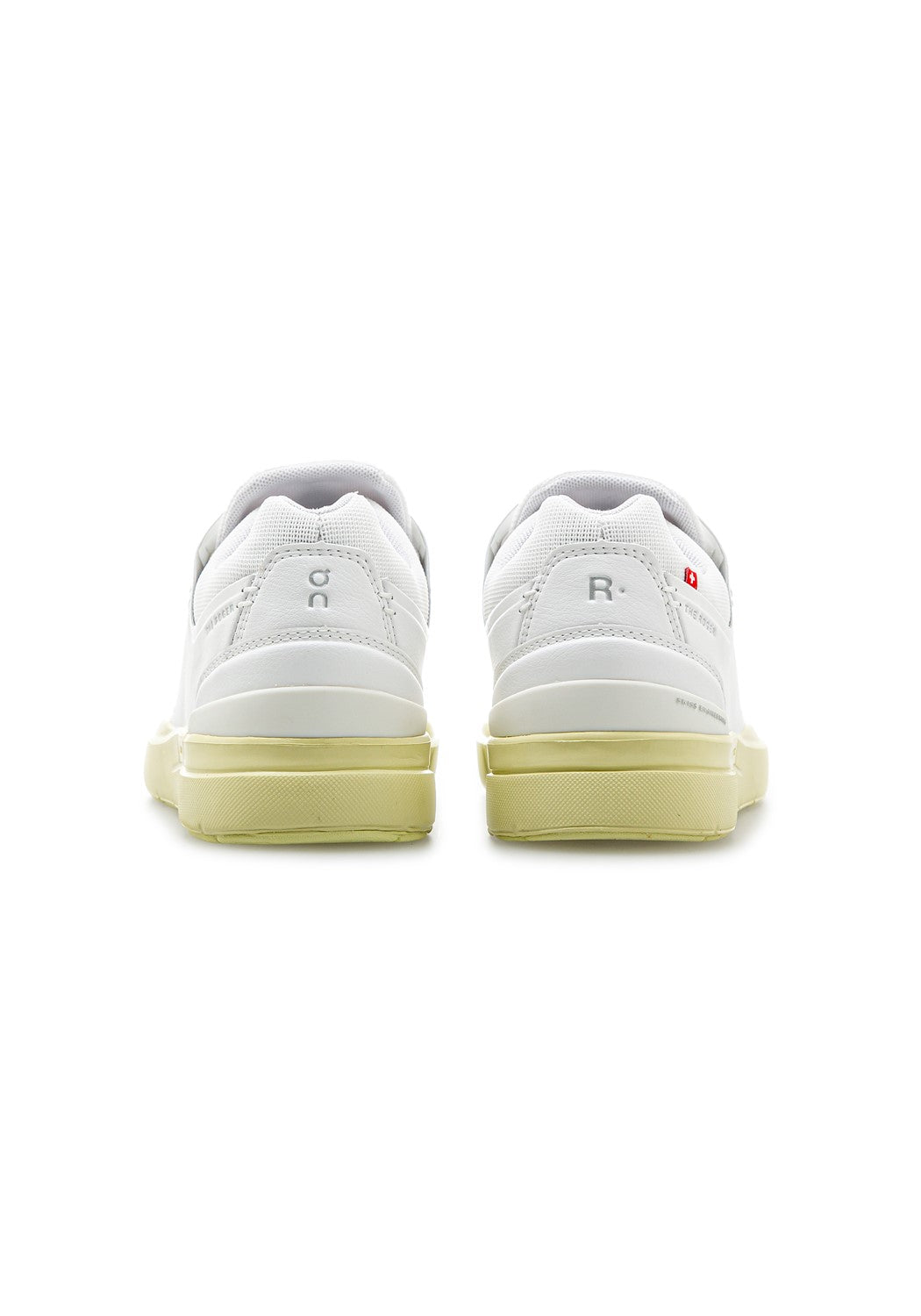 48.98958 W The Roger Advantage wht/hay | Bildmaterial bereitgestellt von SHOES.PLEASE.