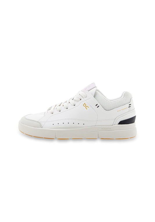 48.98972 W The Roger centre Court wht/li