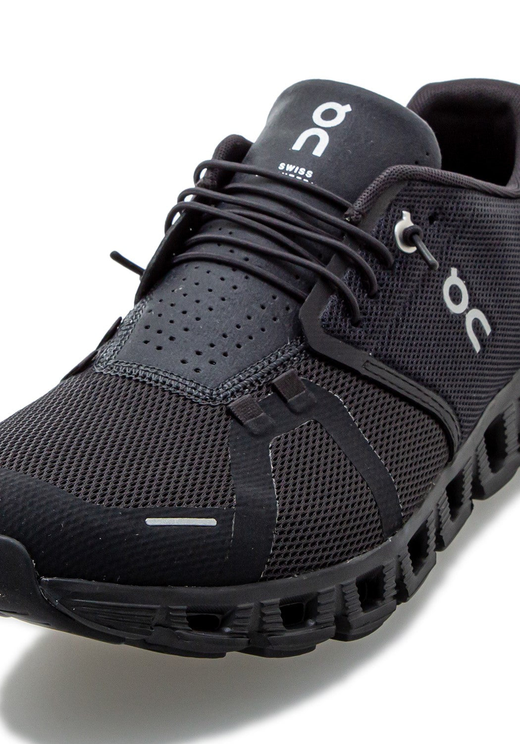 59.98986 M Cloud 5 all black | Bildmaterial bereitgestellt von SHOES.PLEASE.