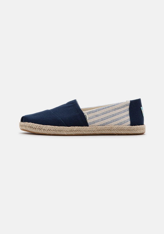 10016268 WM University Stripes navy