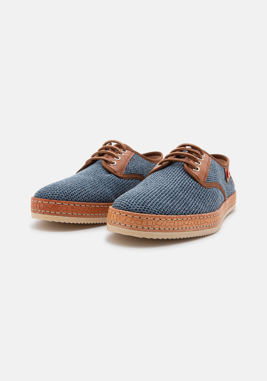 Bluish 2 blue/cognac | Bildmaterial bereitgestellt von SHOES.PLEASE.