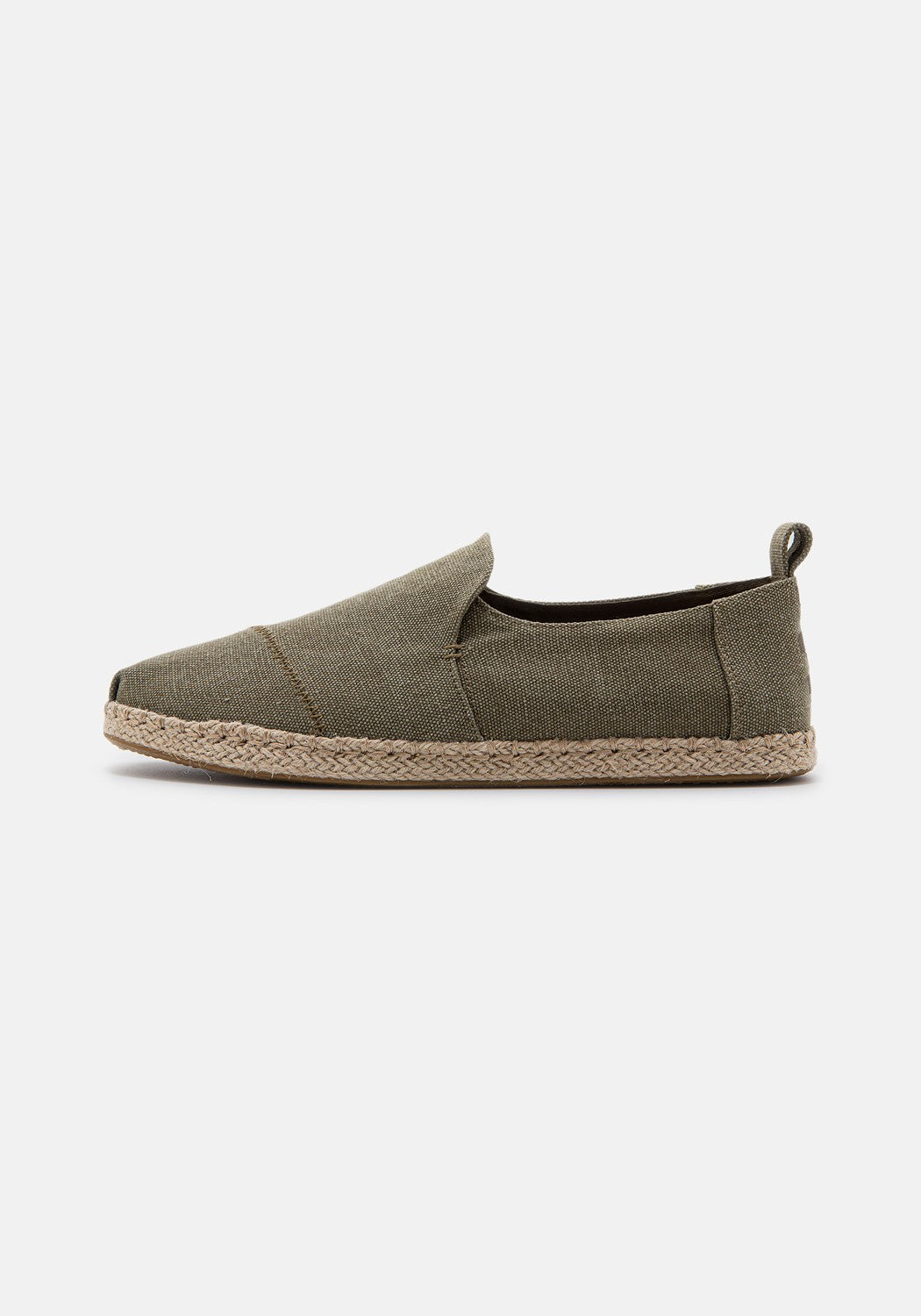 10011624 MN Deconstructed olive washed | Bildmaterial bereitgestellt von SHOES.PLEASE.