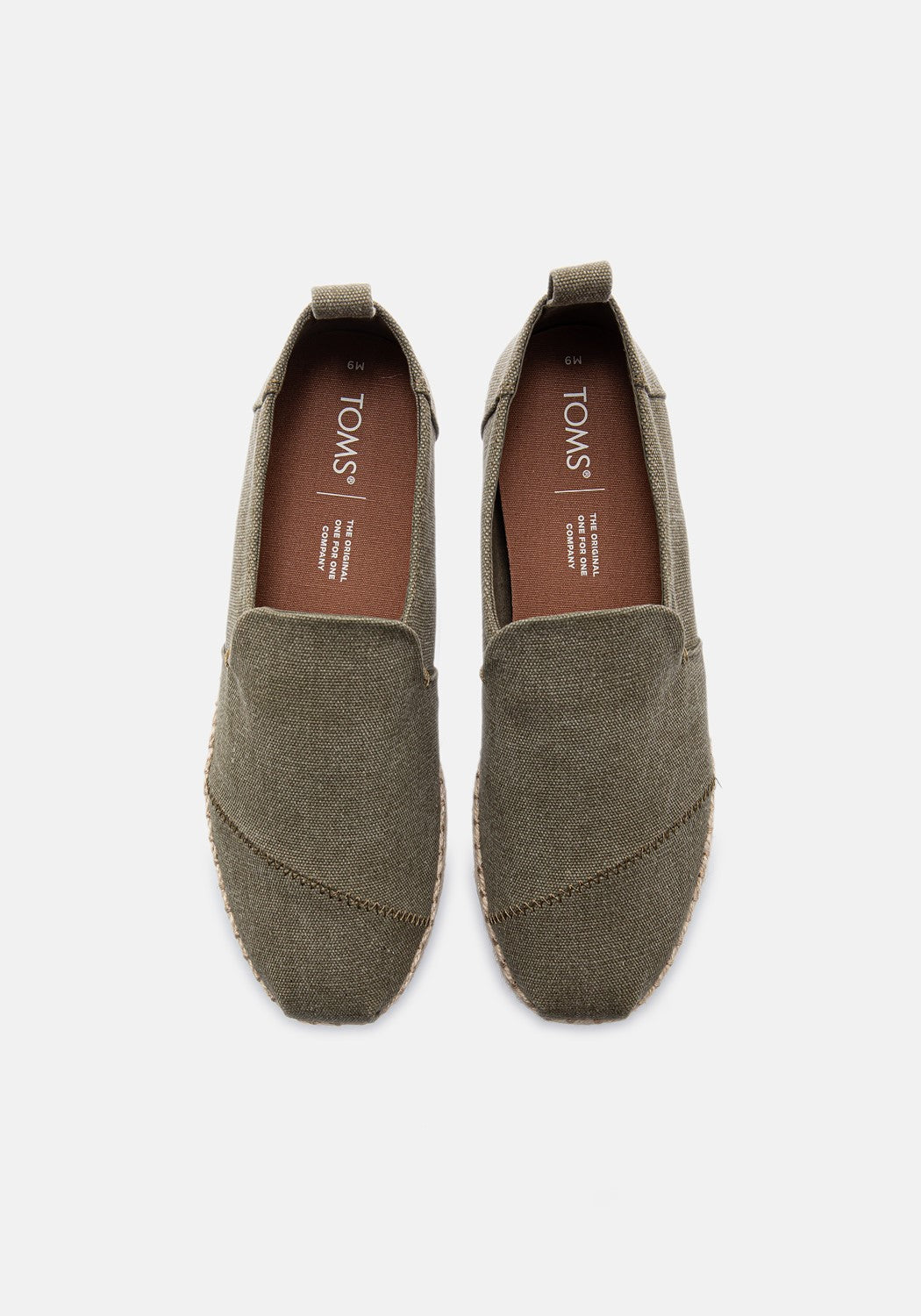 10011624 MN Deconstructed olive washed | Bildmaterial bereitgestellt von SHOES.PLEASE.