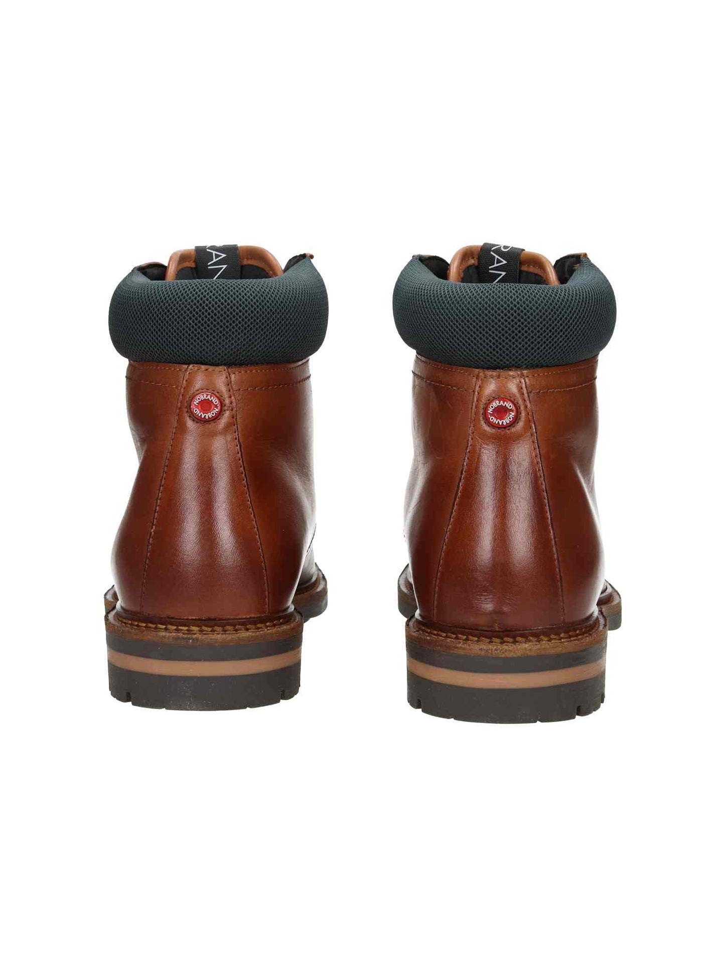 Blackness brown | Bildmaterial bereitgestellt von SHOES.PLEASE.