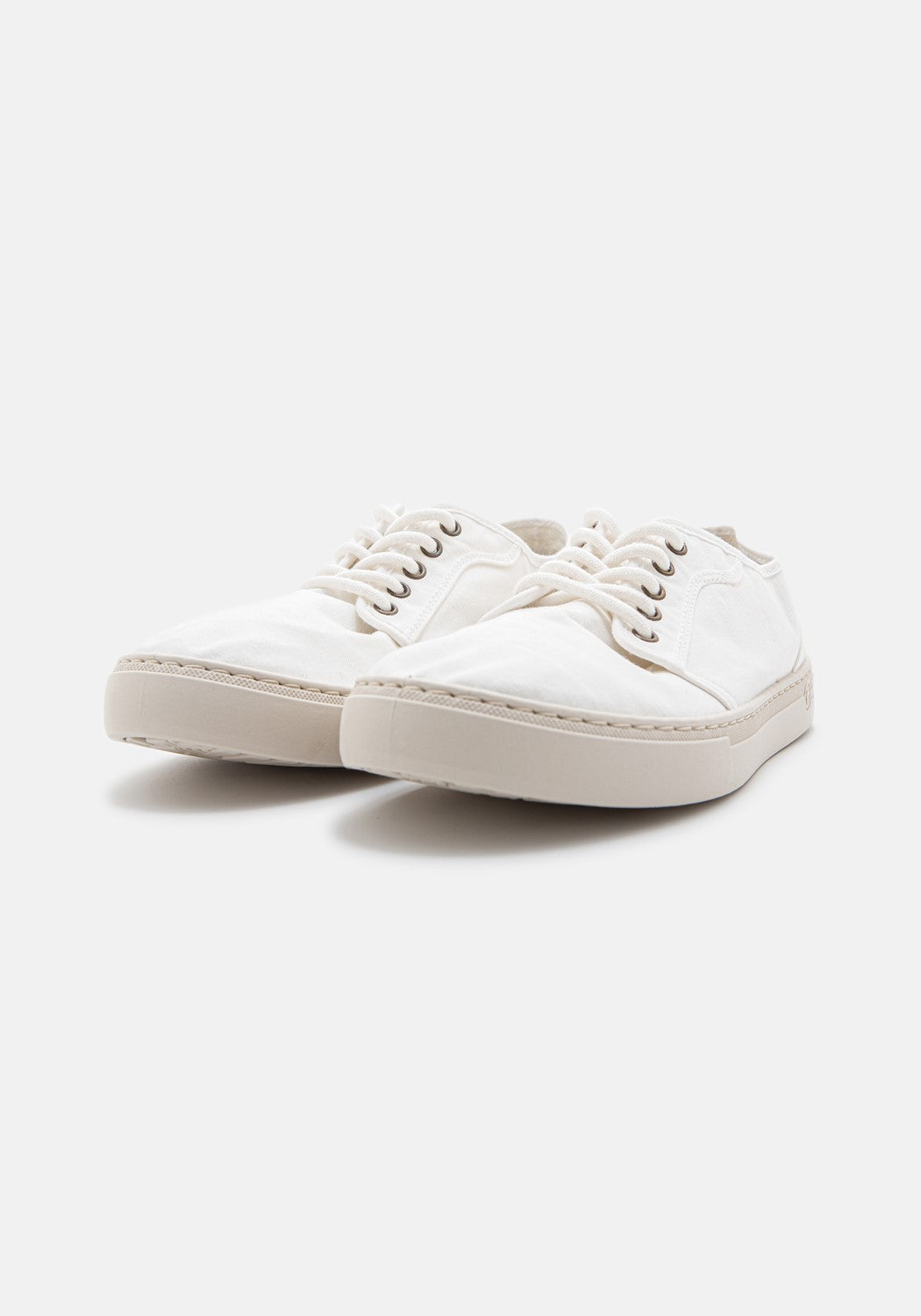 6602 Basket Tintado blanco | Bildmaterial bereitgestellt von SHOES.PLEASE.