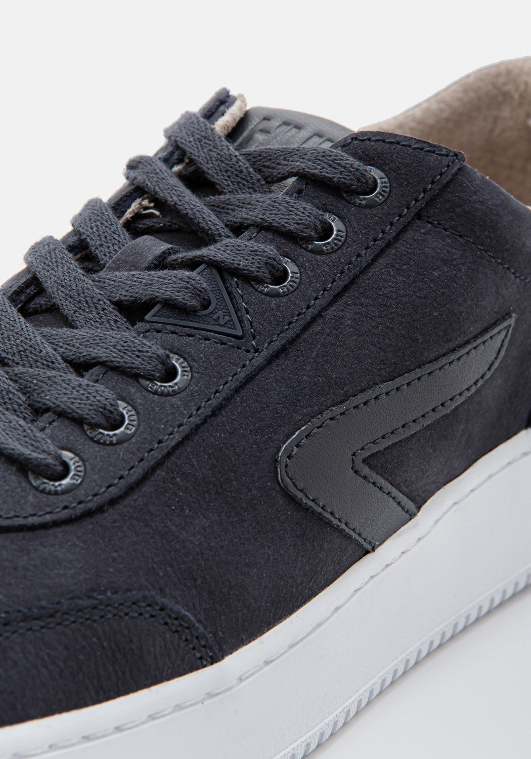 Baseline-M N42 Nubuck/Pigsplit Lining na | Bildmaterial bereitgestellt von SHOES.PLEASE.